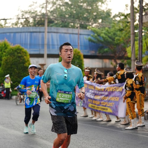 Race photo from SURABAYA ISOPLUS MARATHON 2026