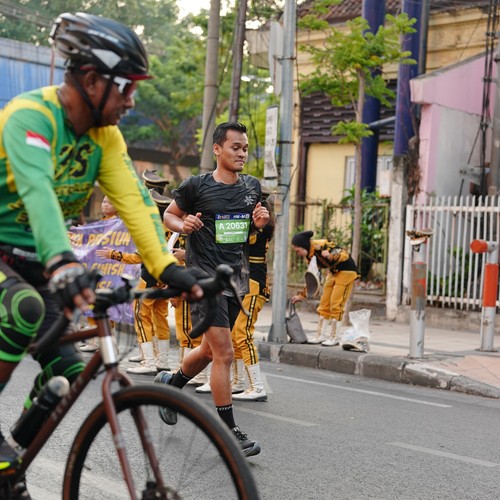 Race photo from SURABAYA ISOPLUS MARATHON 2026