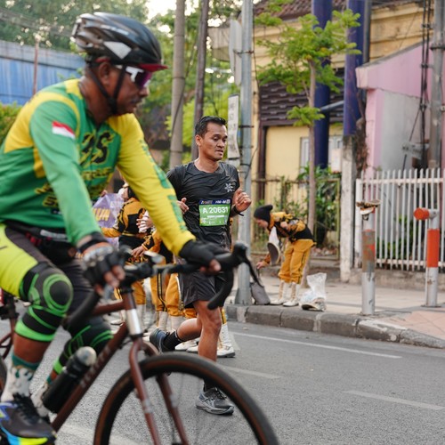 Race photo from SURABAYA ISOPLUS MARATHON 2026
