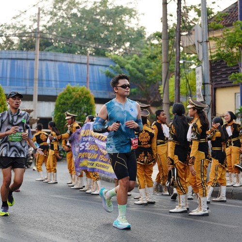 Race photo from SURABAYA ISOPLUS MARATHON 2026