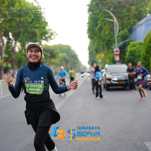 Race photo from SURABAYA ISOPLUS MARATHON 2026