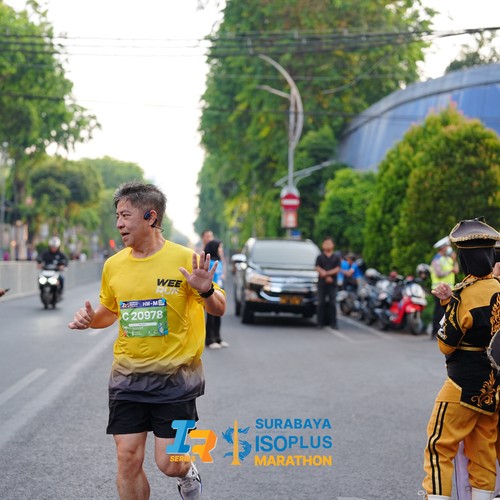 Race photo from SURABAYA ISOPLUS MARATHON 2026