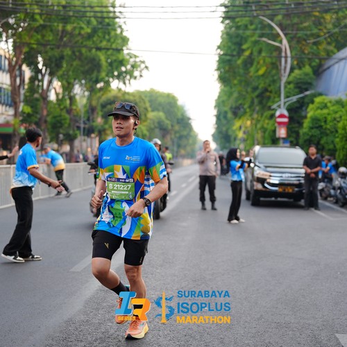 Race photo from SURABAYA ISOPLUS MARATHON 2026