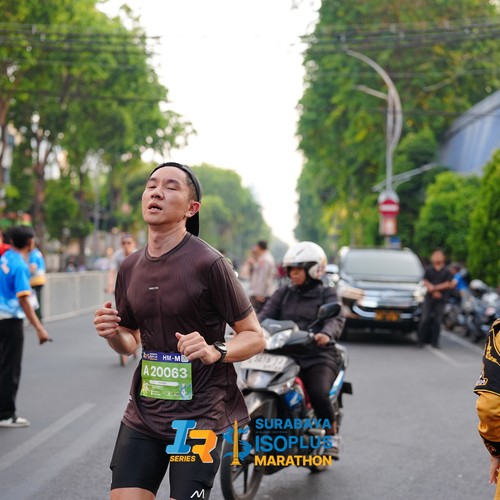 Race photo from SURABAYA ISOPLUS MARATHON 2026