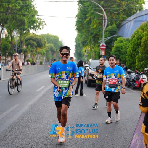 Race photo from SURABAYA ISOPLUS MARATHON 2026