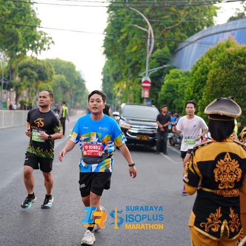 Race photo from SURABAYA ISOPLUS MARATHON 2026