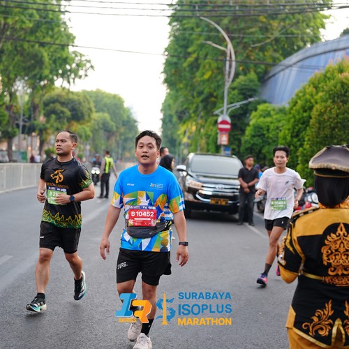 Race photo from SURABAYA ISOPLUS MARATHON 2026