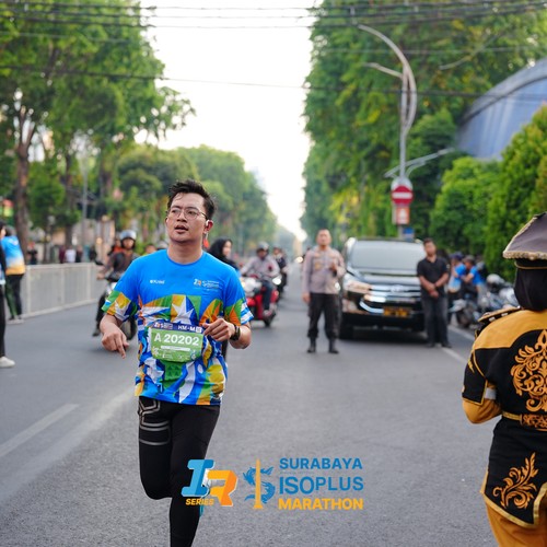 Race photo from SURABAYA ISOPLUS MARATHON 2026