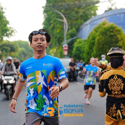 Race photo from SURABAYA ISOPLUS MARATHON 2026