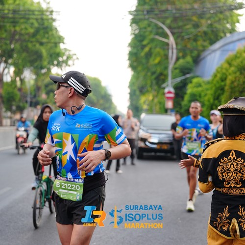 Race photo from SURABAYA ISOPLUS MARATHON 2026