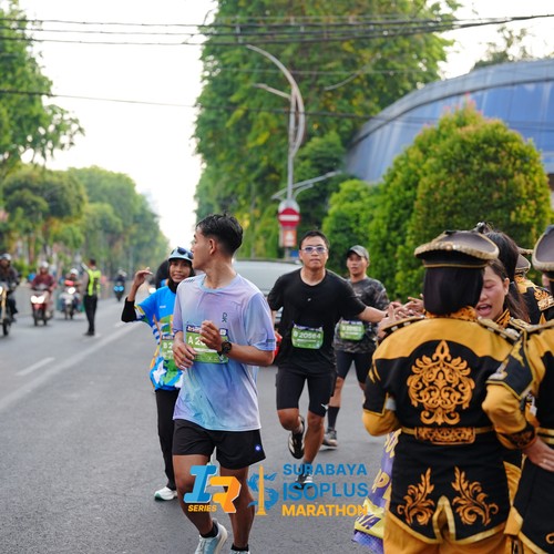Race photo from SURABAYA ISOPLUS MARATHON 2026
