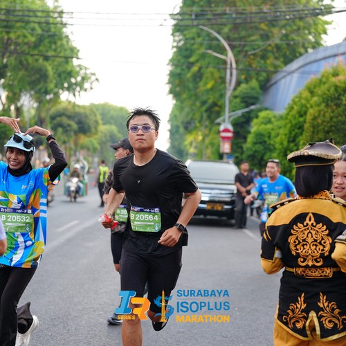 Race photo from SURABAYA ISOPLUS MARATHON 2026