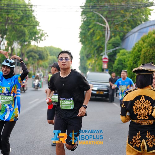Race photo from SURABAYA ISOPLUS MARATHON 2026
