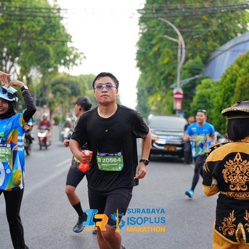 Race photo from SURABAYA ISOPLUS MARATHON 2026