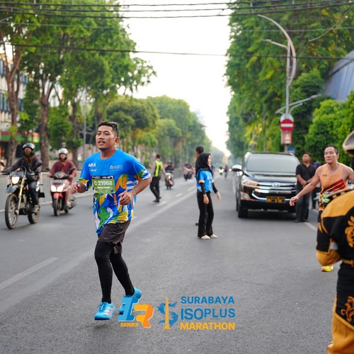 Race photo from SURABAYA ISOPLUS MARATHON 2026