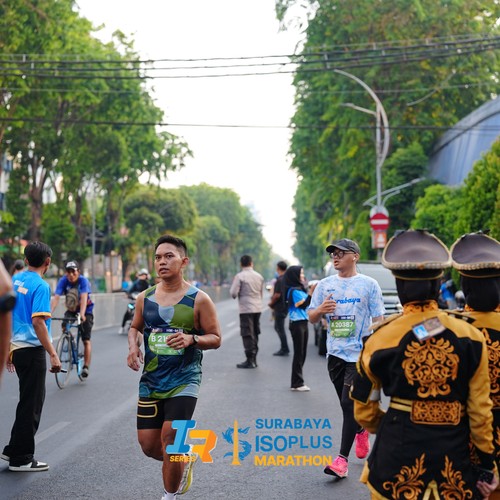 Race photo from SURABAYA ISOPLUS MARATHON 2026