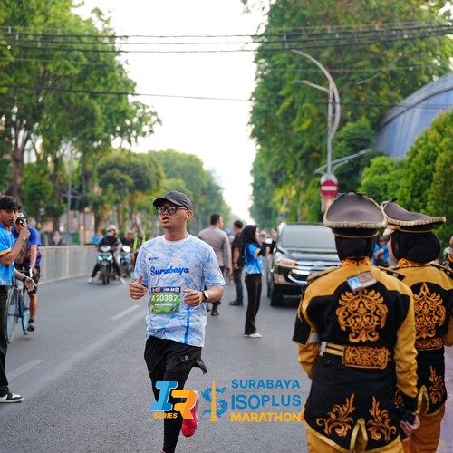 Race photo from SURABAYA ISOPLUS MARATHON 2026
