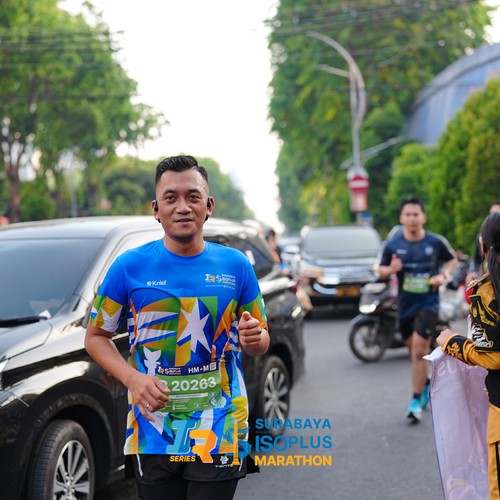 Race photo from SURABAYA ISOPLUS MARATHON 2026