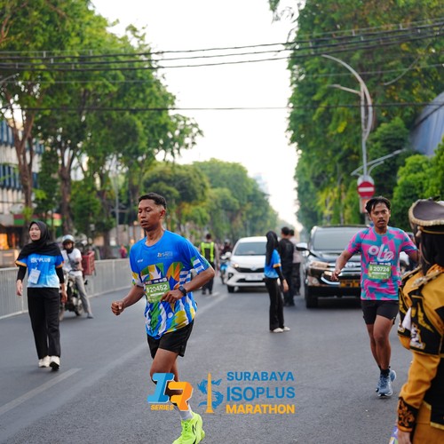 Race photo from SURABAYA ISOPLUS MARATHON 2026