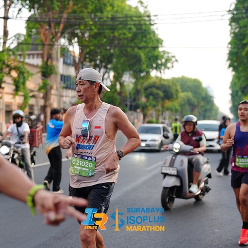 Race photo from SURABAYA ISOPLUS MARATHON 2026