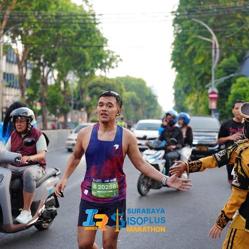 Race photo from SURABAYA ISOPLUS MARATHON 2026
