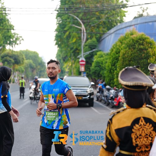 Race photo from SURABAYA ISOPLUS MARATHON 2026
