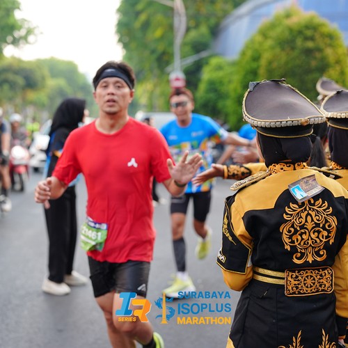 Race photo from SURABAYA ISOPLUS MARATHON 2026