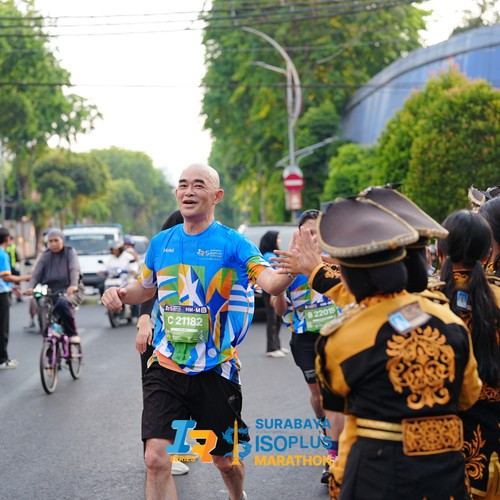 Race photo from SURABAYA ISOPLUS MARATHON 2026
