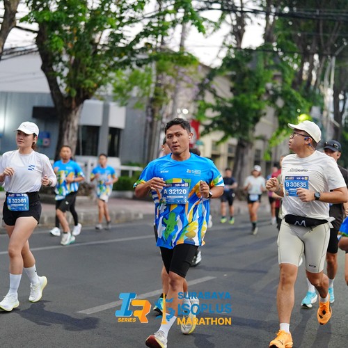 Race photo from SURABAYA ISOPLUS MARATHON 2026