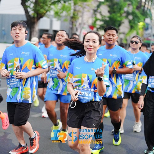 Race photo from SURABAYA ISOPLUS MARATHON 2026