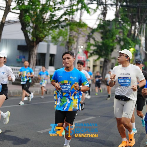 Race photo from SURABAYA ISOPLUS MARATHON 2026