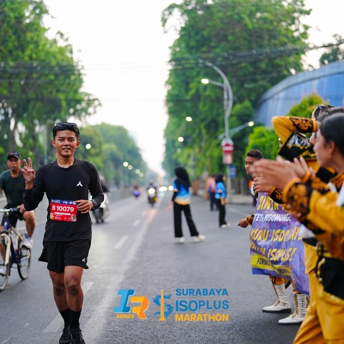 Race photo from SURABAYA ISOPLUS MARATHON 2026