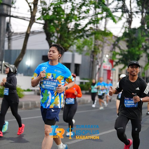 Race photo from SURABAYA ISOPLUS MARATHON 2026