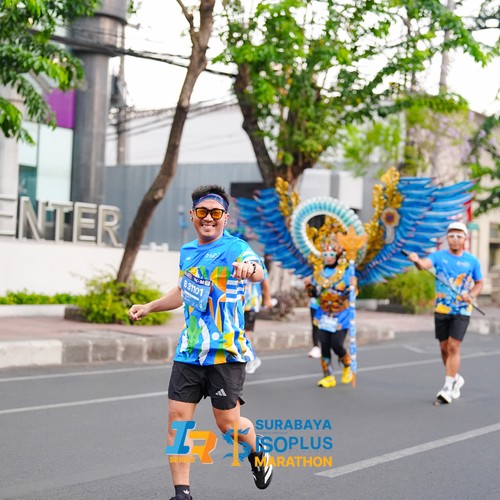 Race photo from SURABAYA ISOPLUS MARATHON 2026