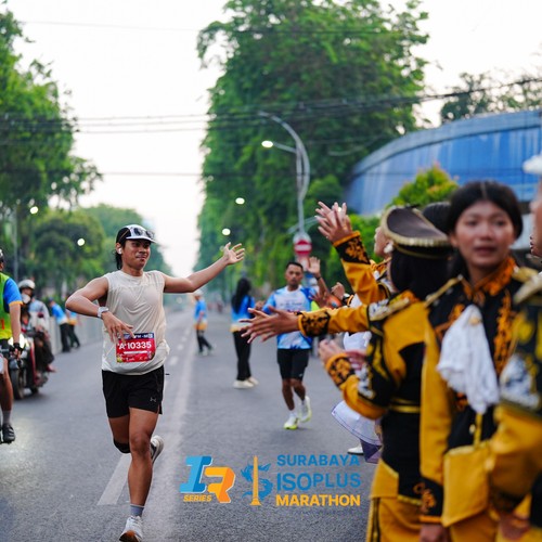 Race photo from SURABAYA ISOPLUS MARATHON 2026