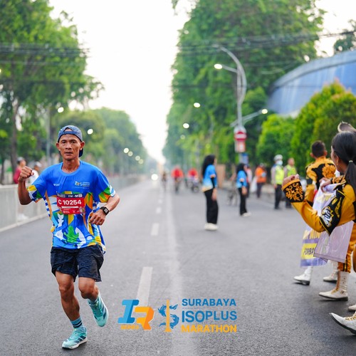 Race photo from SURABAYA ISOPLUS MARATHON 2026