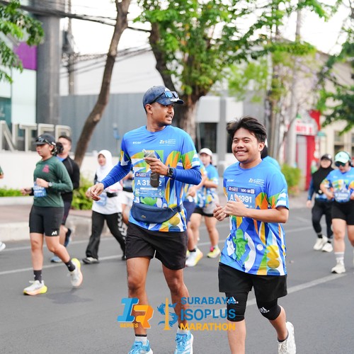 Race photo from SURABAYA ISOPLUS MARATHON 2026