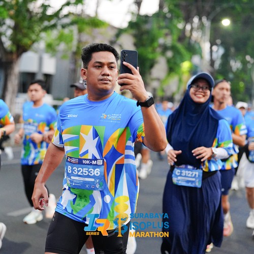 Race photo from SURABAYA ISOPLUS MARATHON 2026