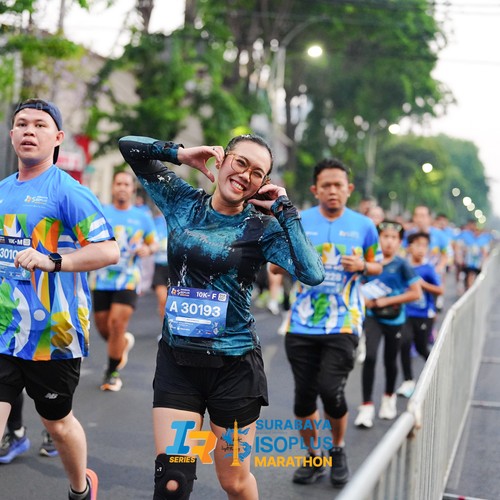 Race photo from SURABAYA ISOPLUS MARATHON 2026