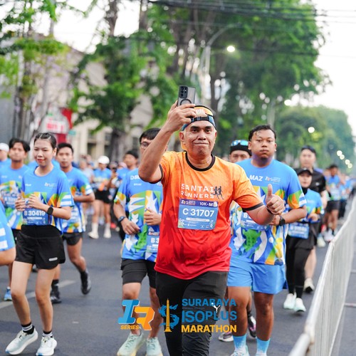Race photo from SURABAYA ISOPLUS MARATHON 2026