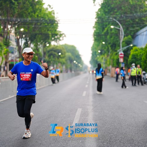 Race photo from SURABAYA ISOPLUS MARATHON 2026