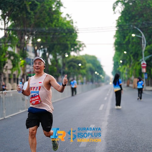 Race photo from SURABAYA ISOPLUS MARATHON 2026