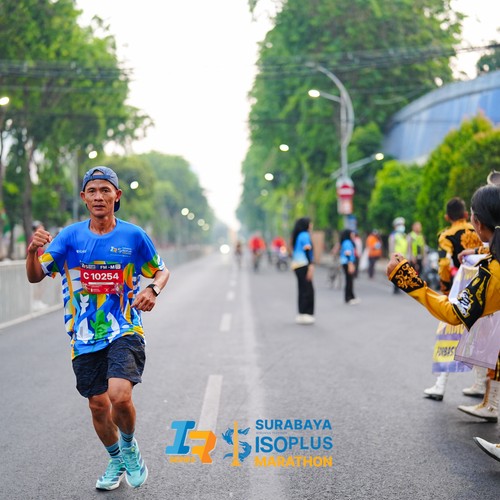 Race photo from SURABAYA ISOPLUS MARATHON 2026