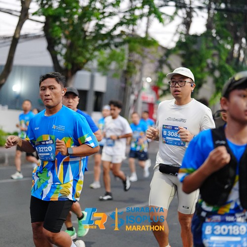Race photo from SURABAYA ISOPLUS MARATHON 2026