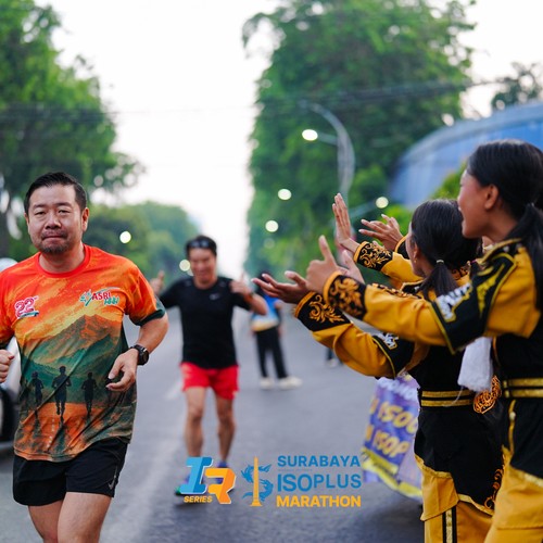 Race photo from SURABAYA ISOPLUS MARATHON 2026