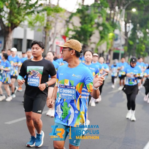 Race photo from SURABAYA ISOPLUS MARATHON 2026