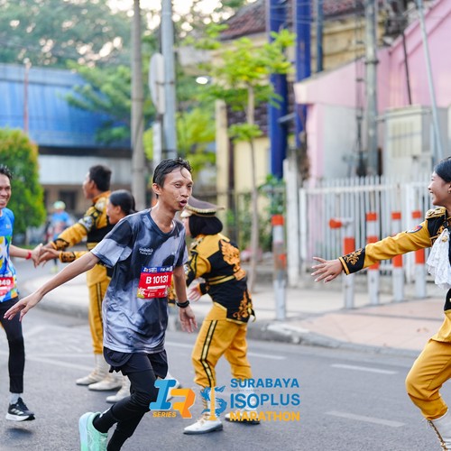 Race photo from SURABAYA ISOPLUS MARATHON 2026