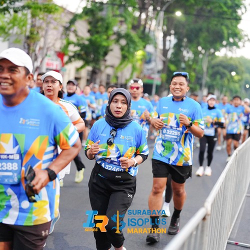 Race photo from SURABAYA ISOPLUS MARATHON 2026