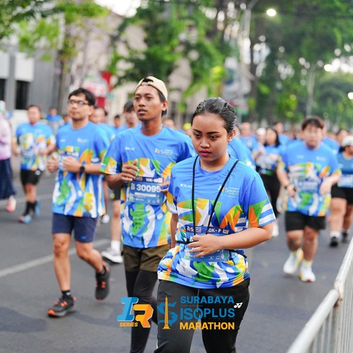Race photo from SURABAYA ISOPLUS MARATHON 2026
