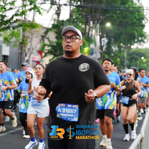 Race photo from SURABAYA ISOPLUS MARATHON 2026